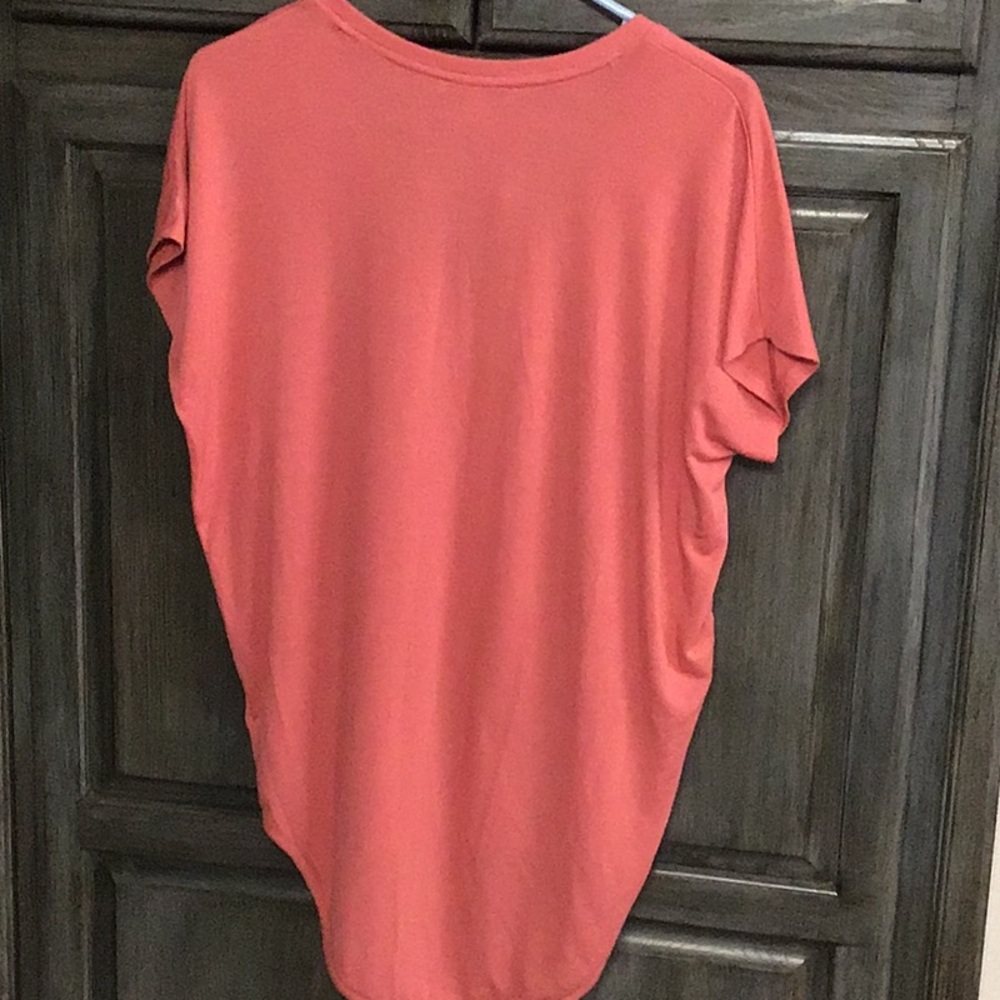 Express pullover shirt. - Picture 4 of 4